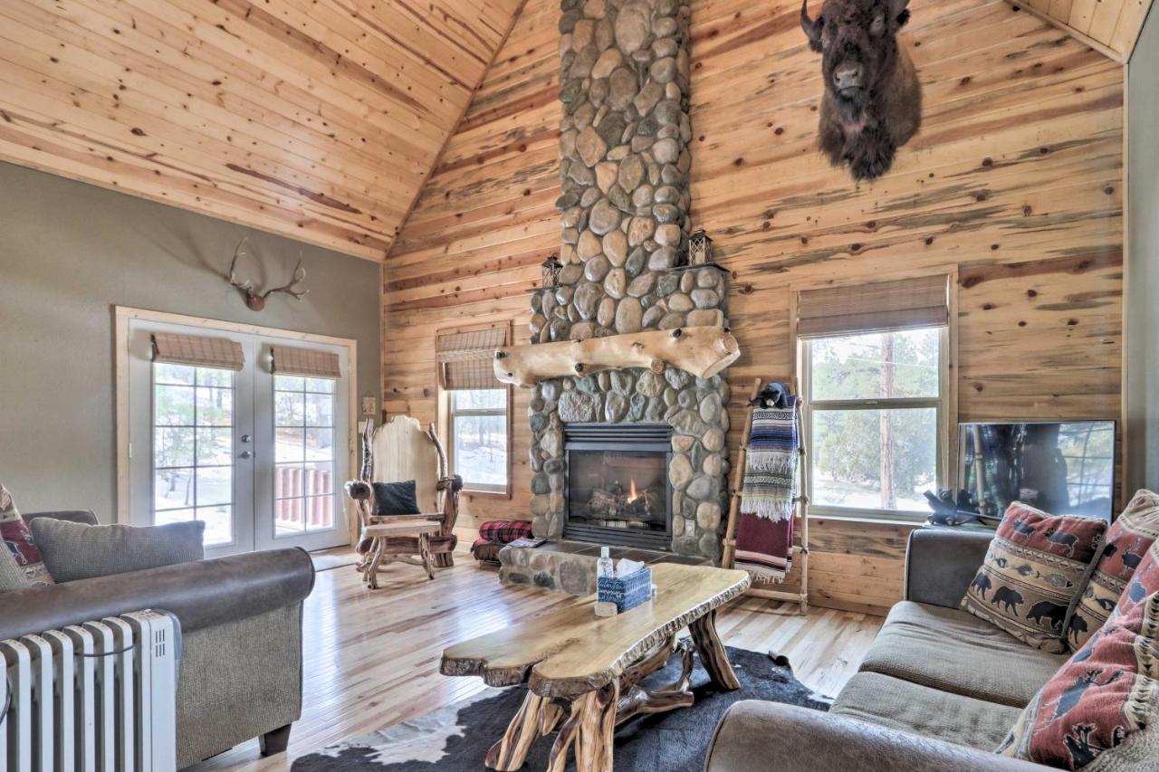 Cozy Heber-Overgaard Cabin With Fire Pit, Game Room! Eksteriør bilde